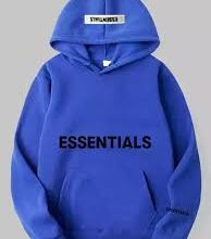 Essential hoodie